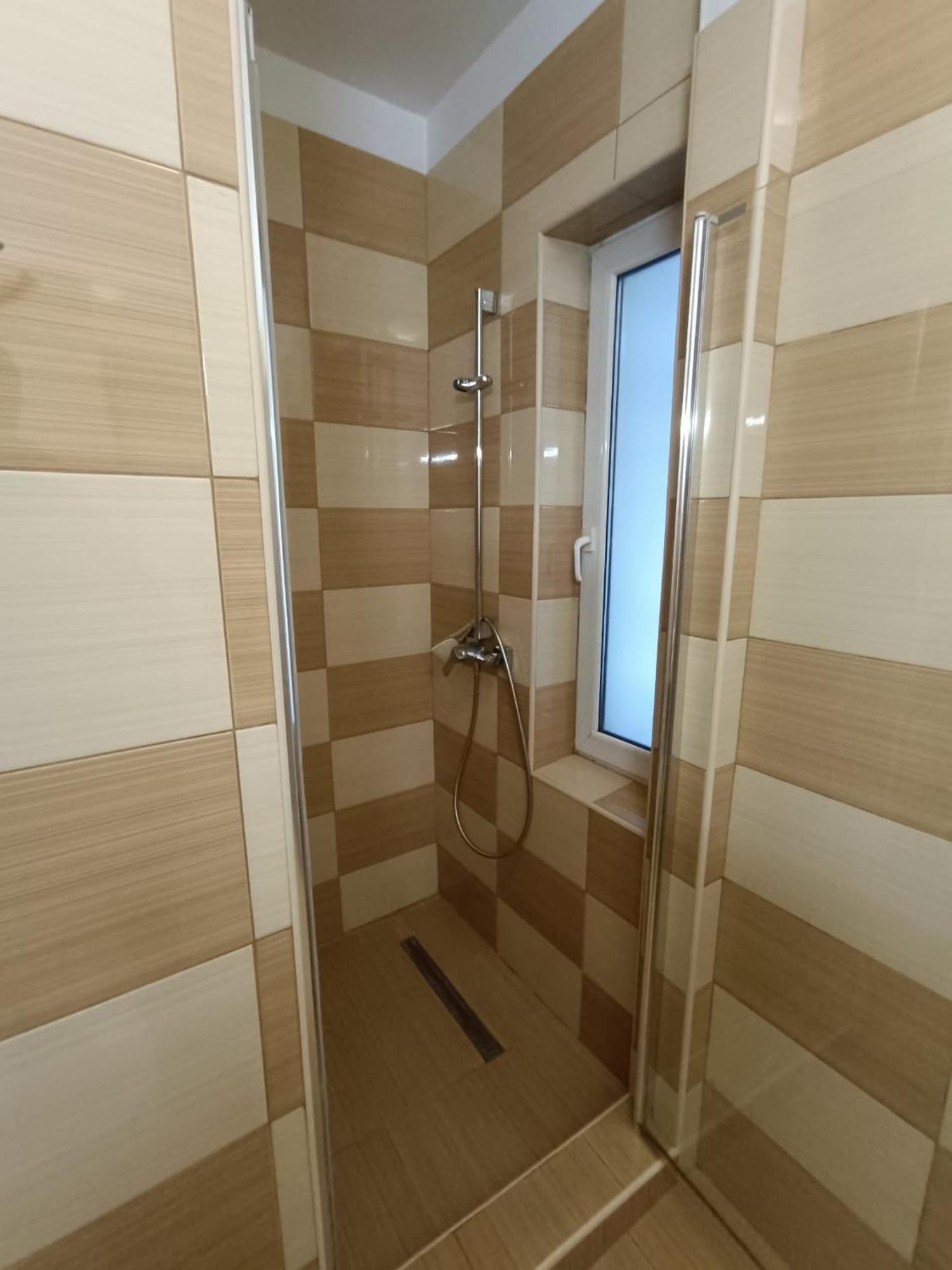 Apartment M20