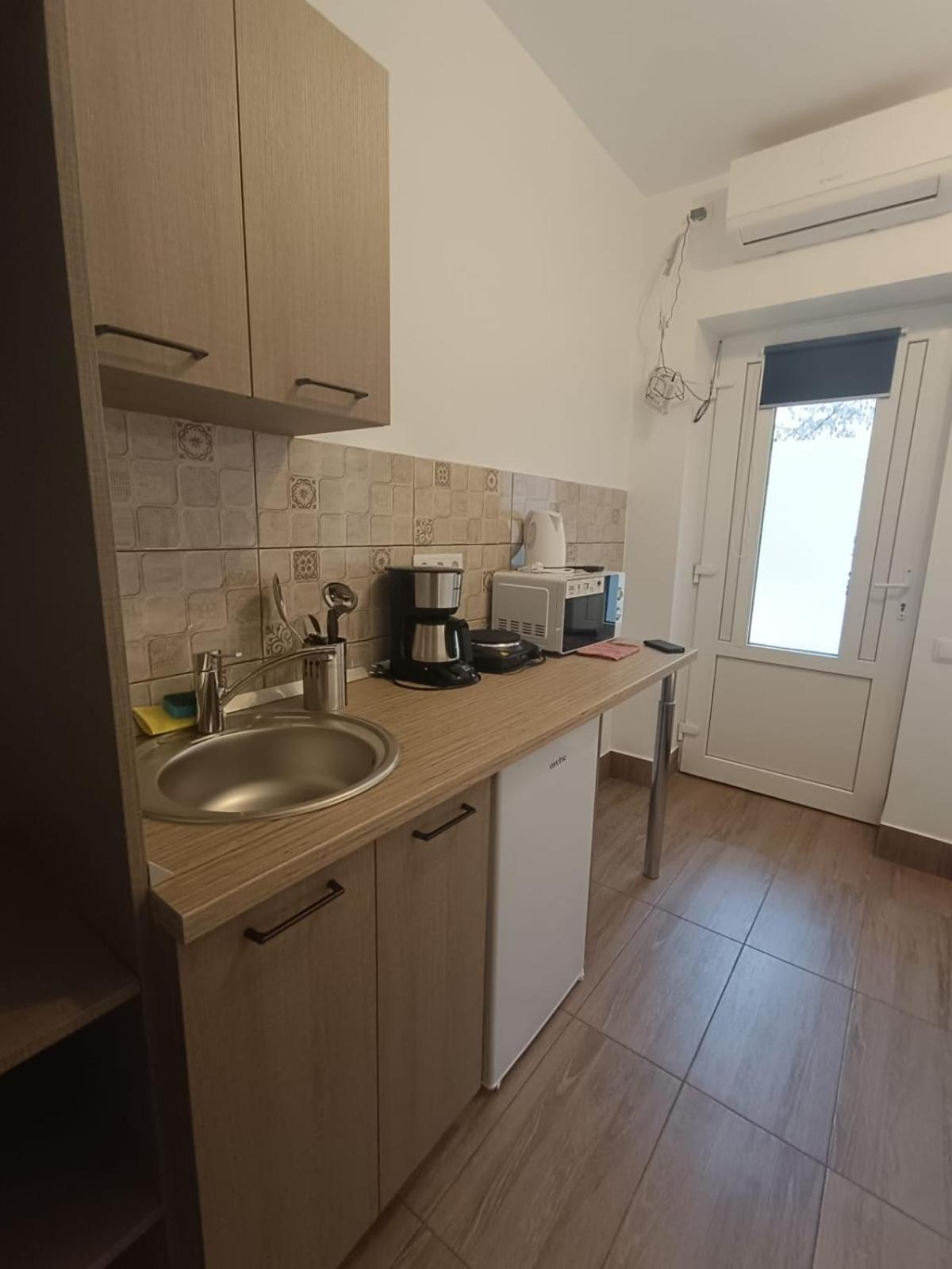 Apartment M20